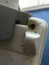 Pukotina na kućištu WC pumpe Jabsco