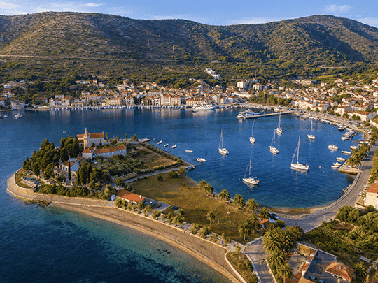 Vis island atmosphere on the northbound one-way route